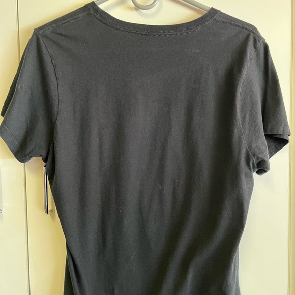 RIVERDALE black t-shirt. Large. - Picture 2 of 3